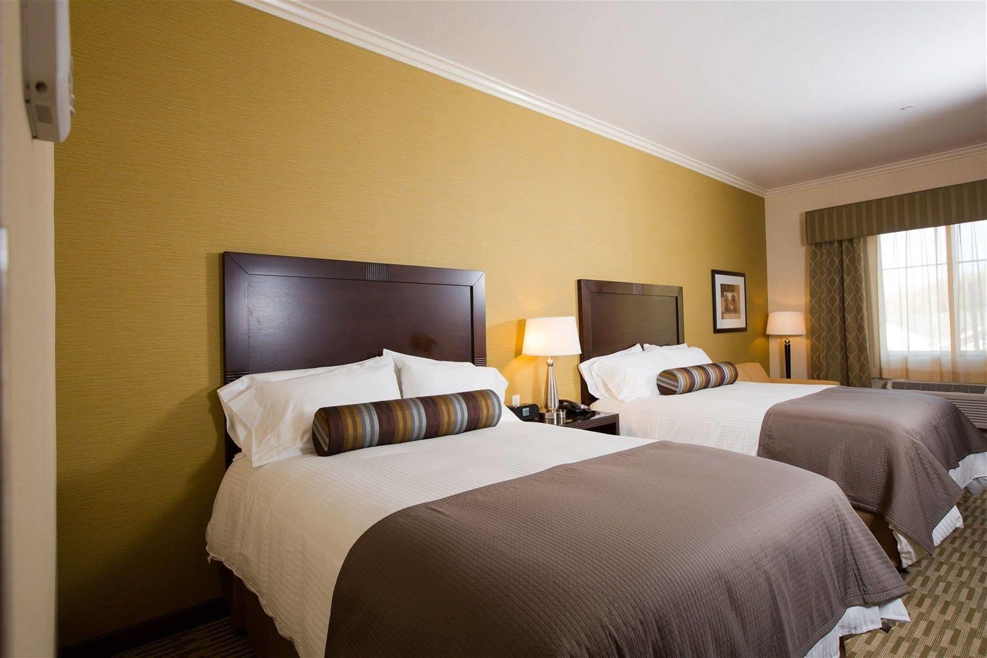 The Oaks Hotel & Suites Paso Robles Exterior foto
